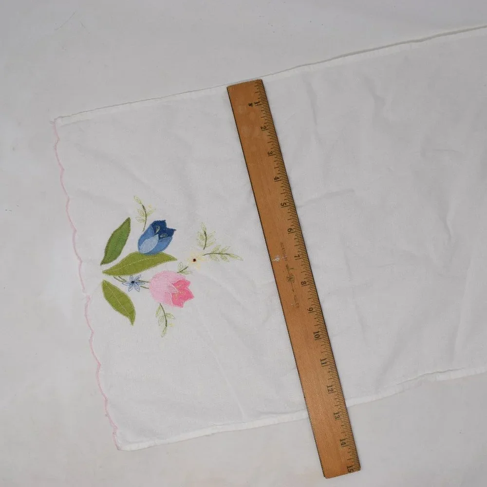 Guest Hand Towel Applique Rectangle Embroidered Cotton Cottagecore Floral Tulips